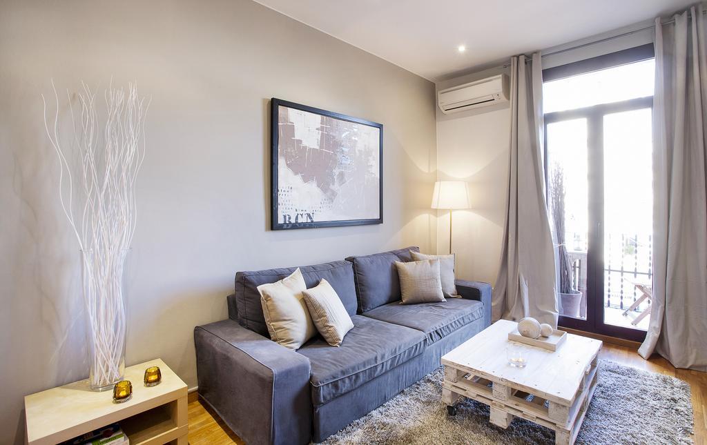 Apartments Barcelona & Home Deco Viladomat Exterior foto