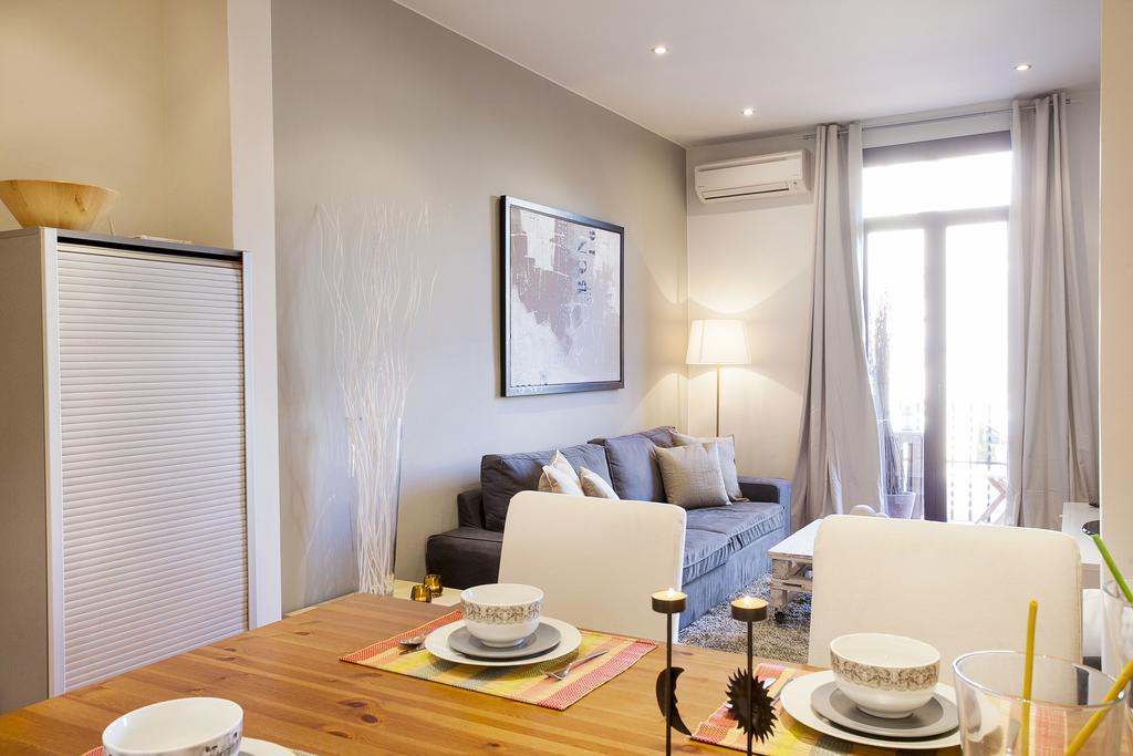 Apartments Barcelona & Home Deco Viladomat Exterior foto